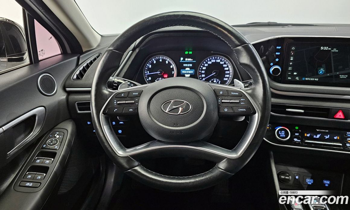 Hyundai Sonata 2.0