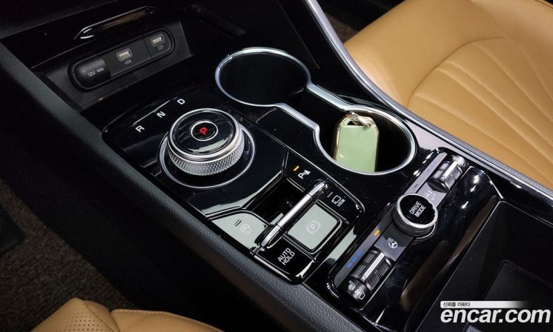 Kia K5 2.0