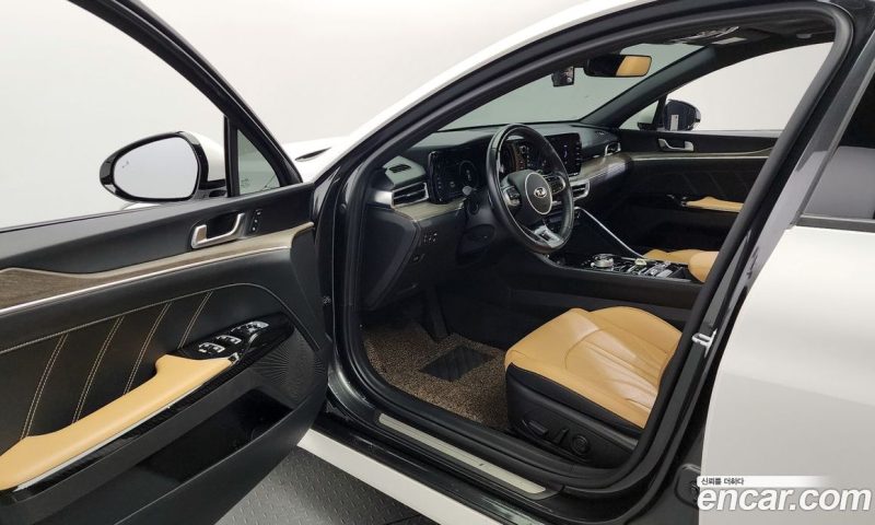 Kia K5 2.0