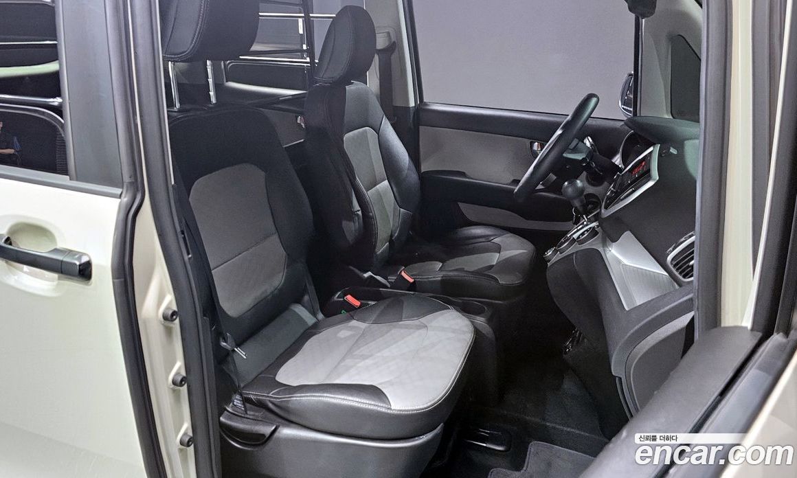 Kia Ray Van