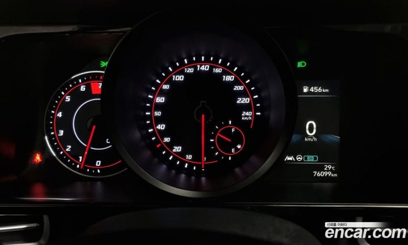 Hyundai Avante 1.6