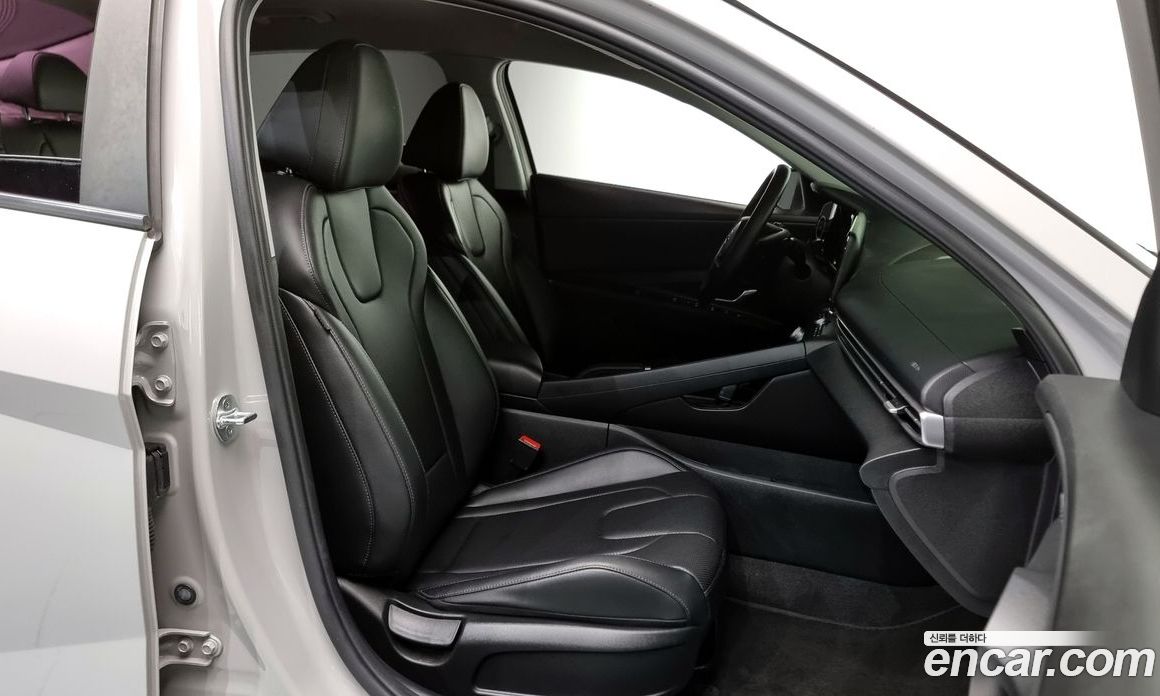 Hyundai Avante 1.6