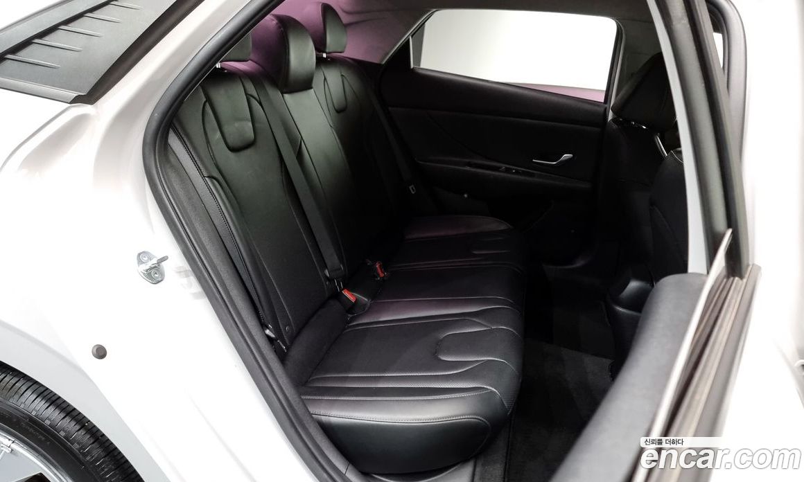Hyundai Avante 1.6