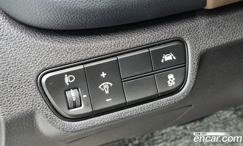 Kia Seltos Gasoline 1.6 Turbo 2WD