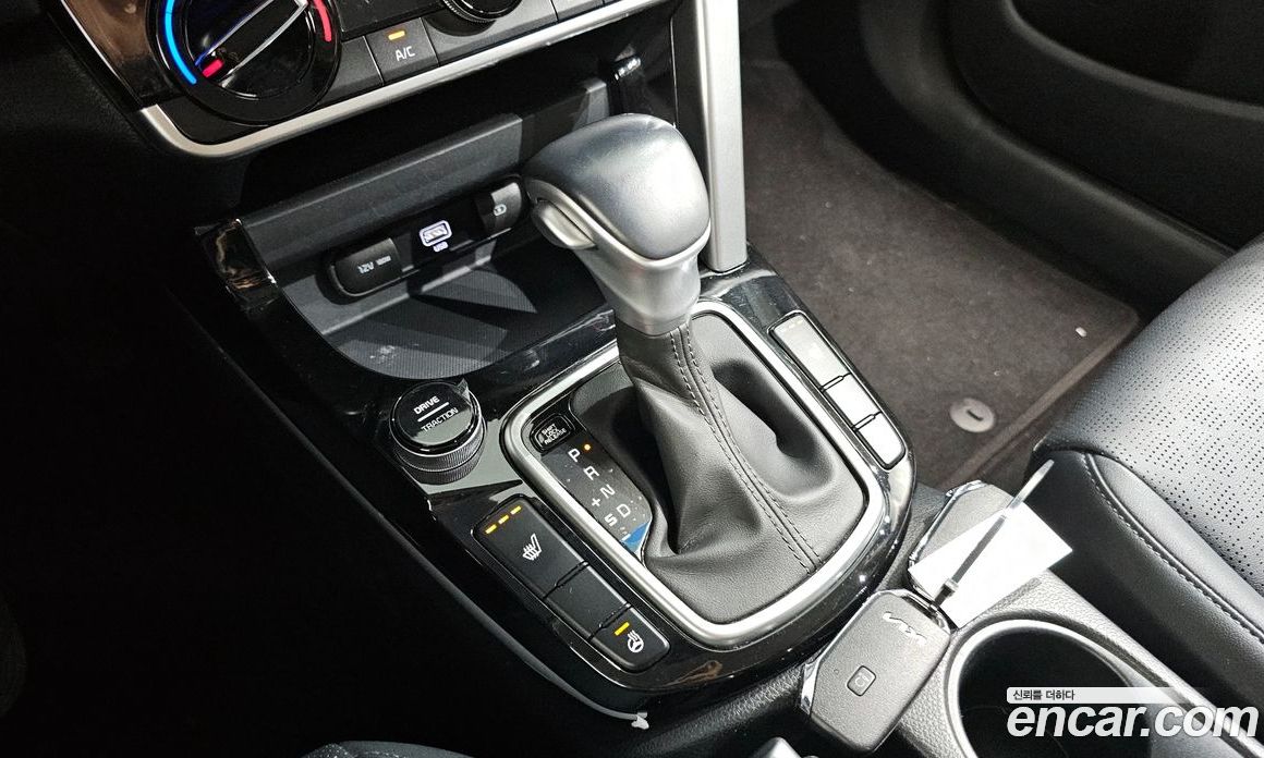 Kia Seltos Gasoline 1.6 Turbo 2WD