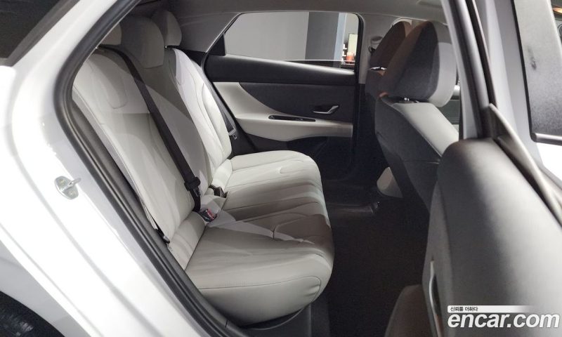 Hyundai Avante 1.6