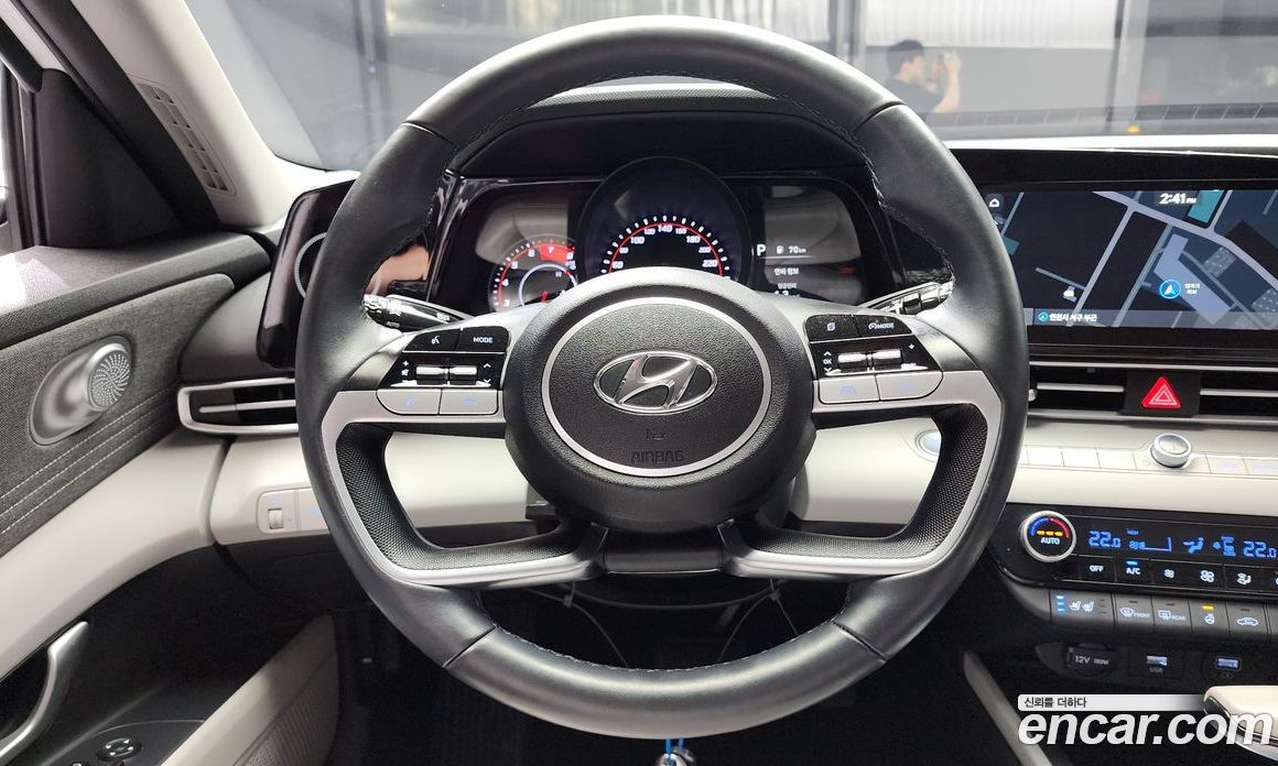 Hyundai Avante 1.6