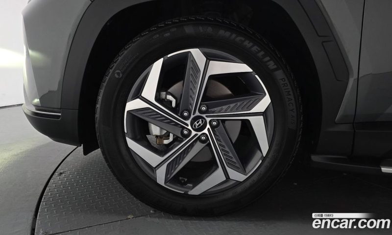 Hyundai Tucson Gasoline 1.6 Turbo 2WD