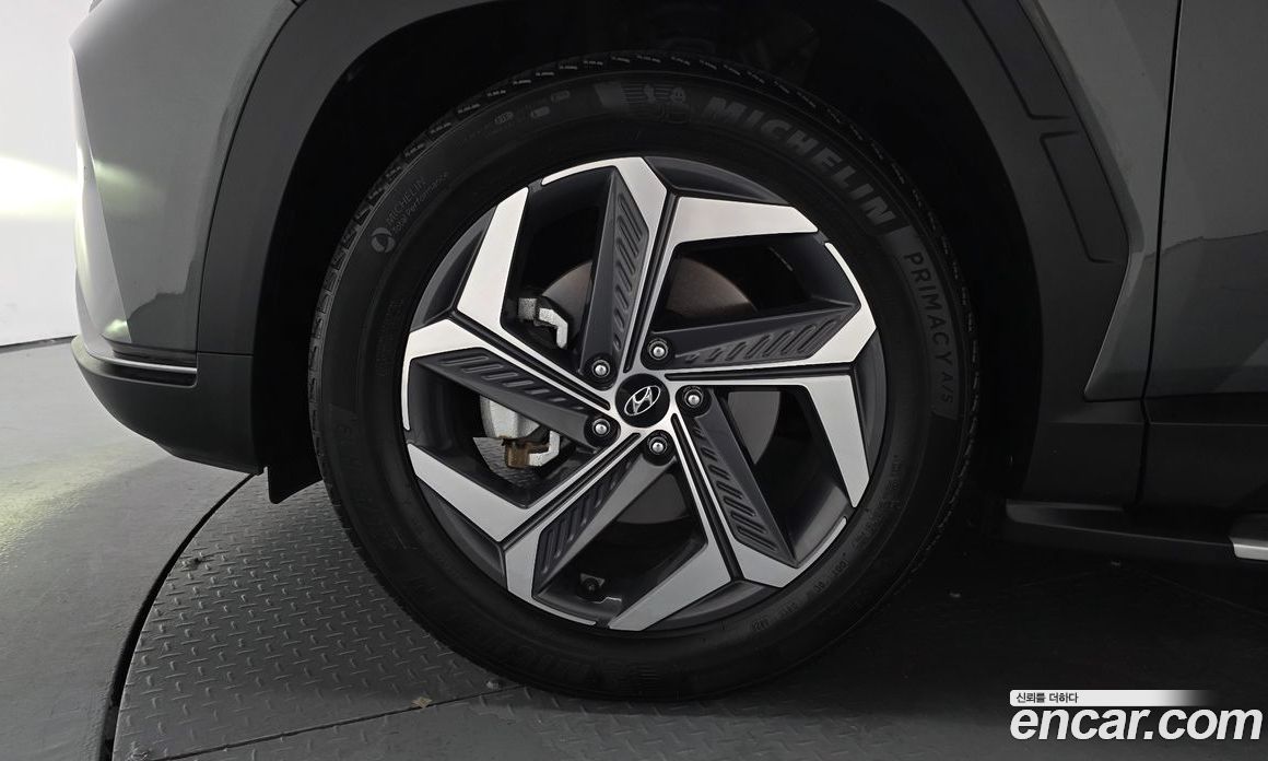Hyundai Tucson Gasoline 1.6 Turbo 2WD