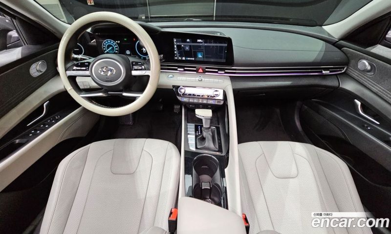 Hyundai Avante 1.6