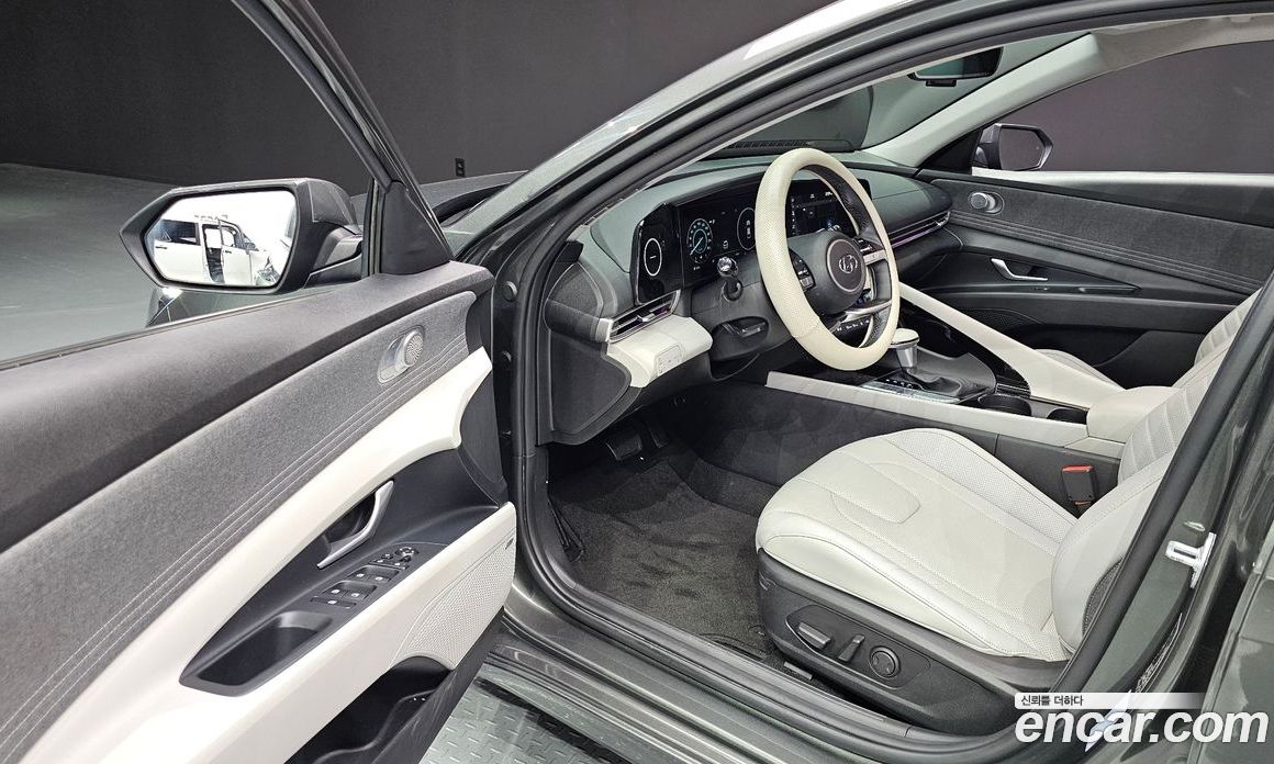 Hyundai Avante 1.6