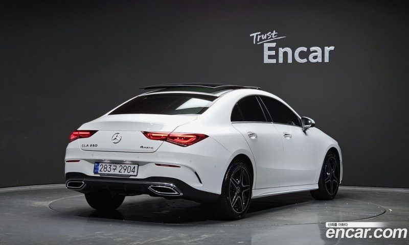 Mercedes Benz CLA-Class CLA250 4MATIC
