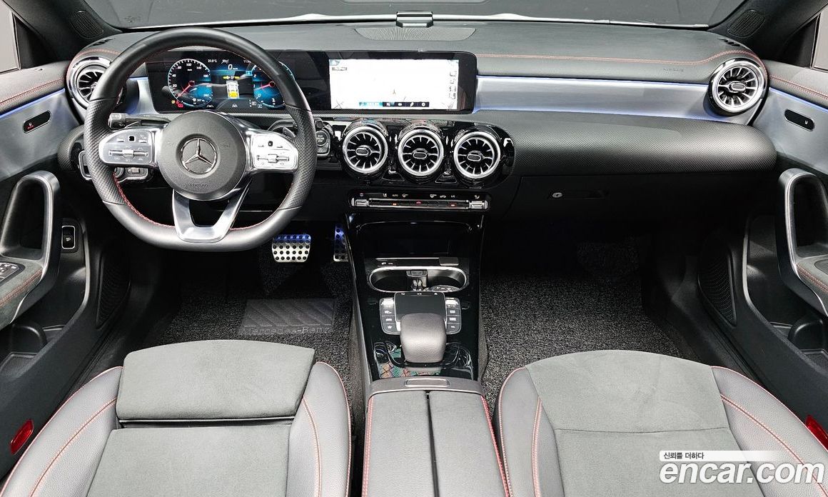 Mercedes Benz CLA-Class CLA250 4MATIC