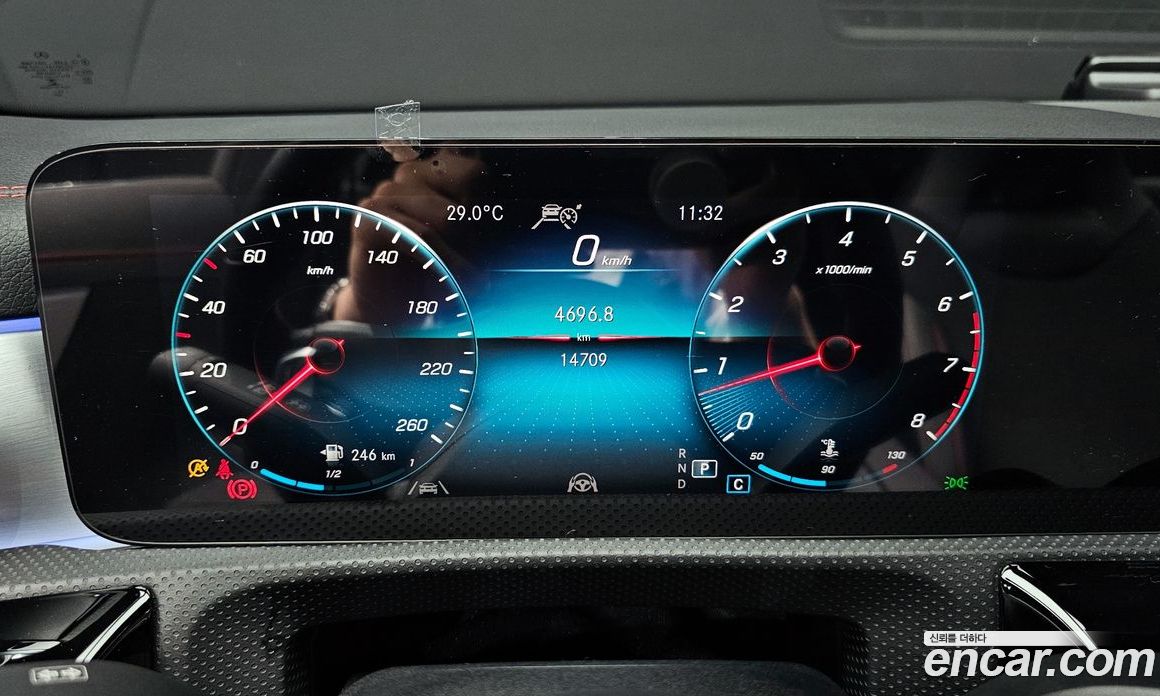 Mercedes Benz CLA-Class CLA250 4MATIC
