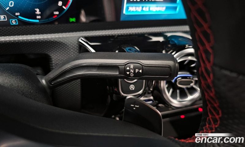 Mercedes Benz CLA-Class CLA250 4MATIC