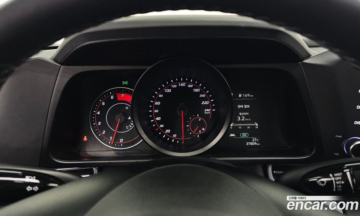 Hyundai Avante 1.6