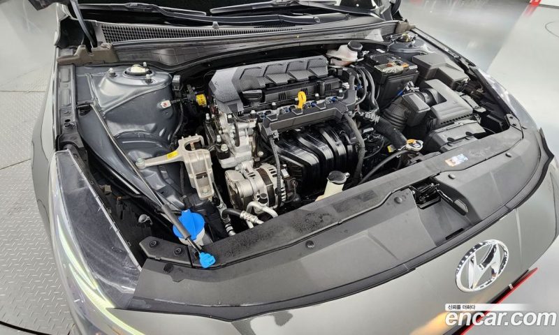 Hyundai Avante 1.6
