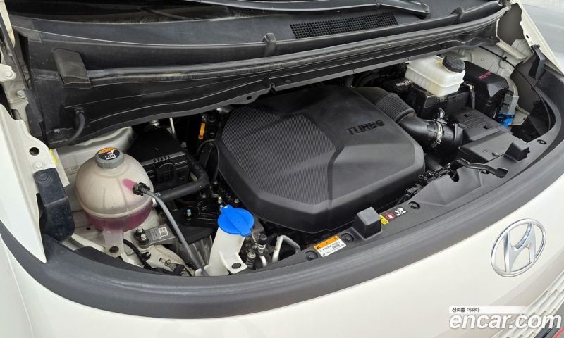 Hyundai Staria Cargo 3-Seater