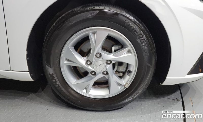 Hyundai Avante 1.6