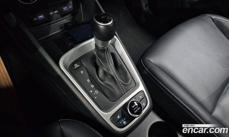 Hyundai Venue 1.6 Modern Plus