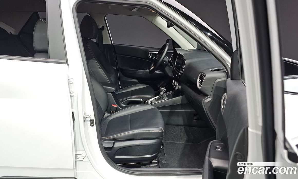 Hyundai Venue 1.6 Modern Plus