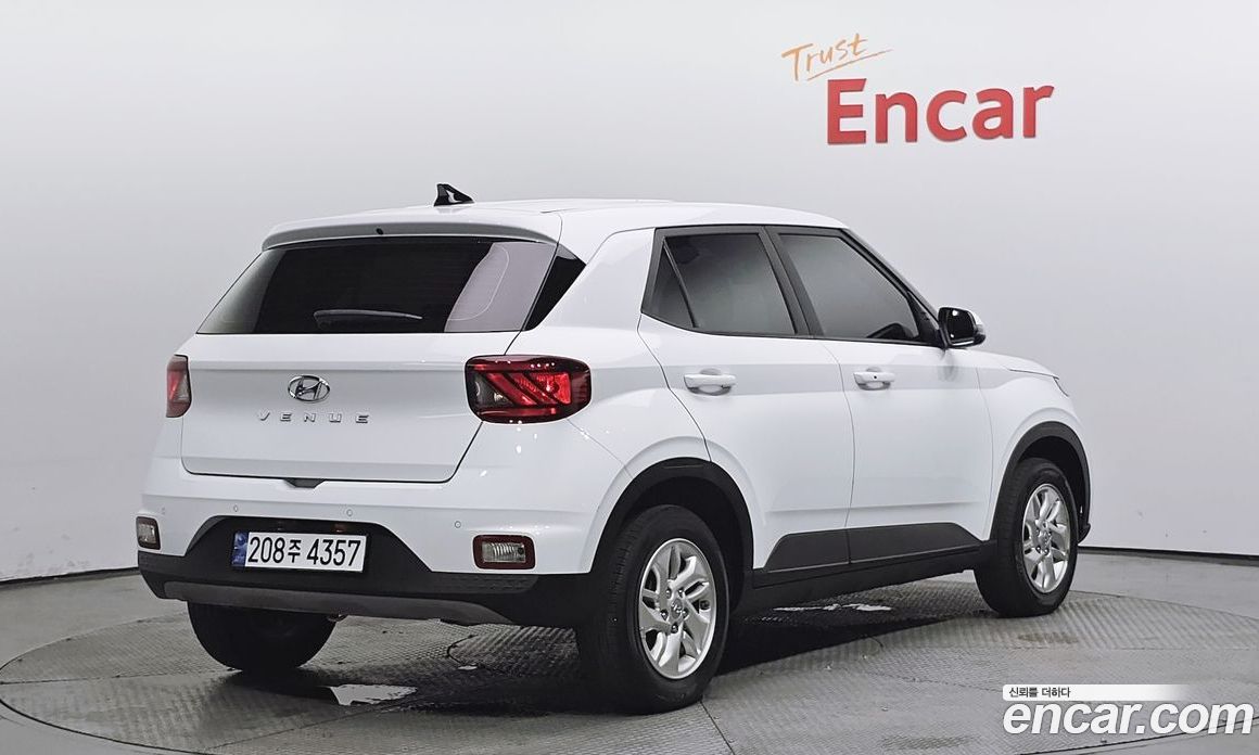 Hyundai Venue 1.6 Modern Plus