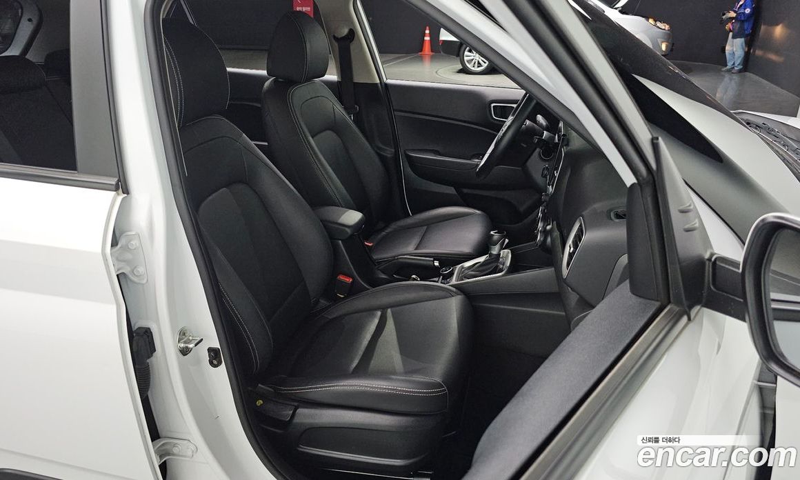 Hyundai Venue 1.6 Modern Plus