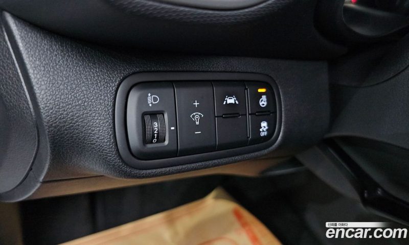 Hyundai Venue 1.6 Modern Plus