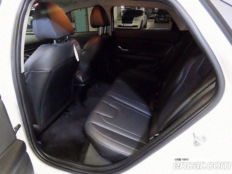 Hyundai Avante 1.6
