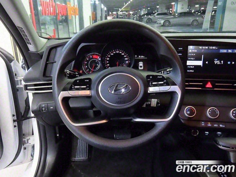 Hyundai Avante 1.6