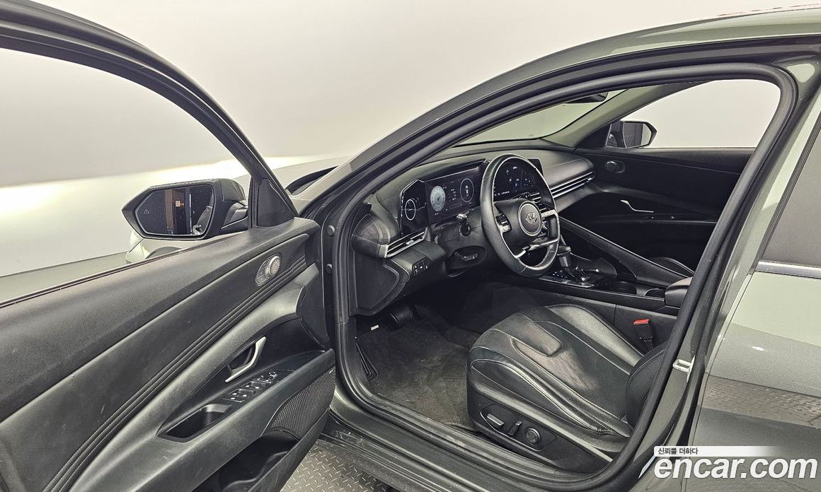 Hyundai Avante 1.6
