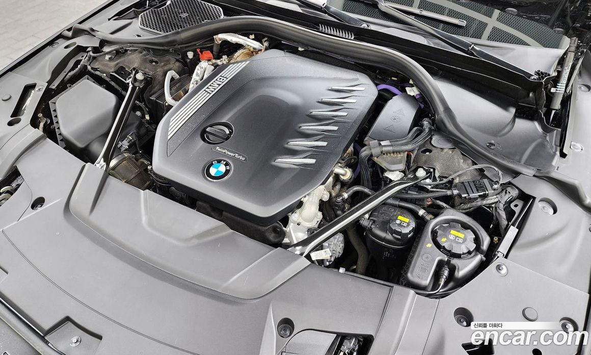 BMW 7-Series 730D xDrive M Sport