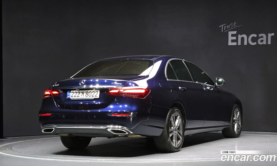 Mercedes Benz E-Class E350 4MATIC Avantgarde