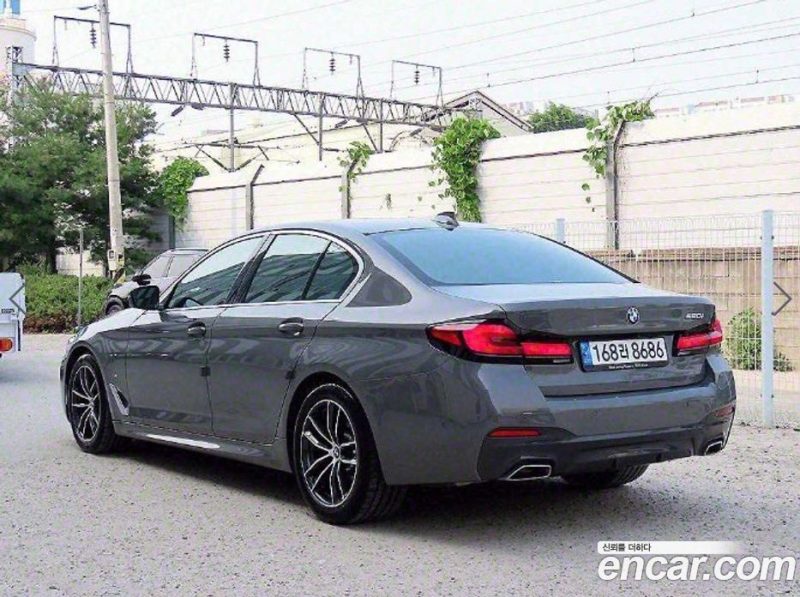 BMW 5-Series i520 M Sport