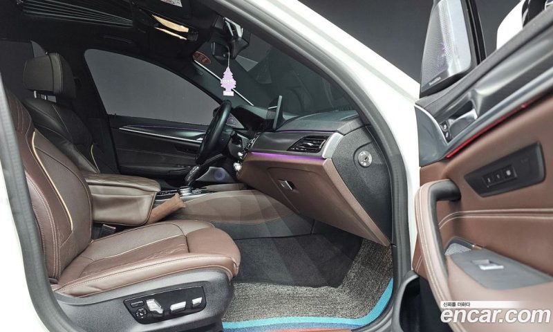 BMW 5-Series 523D M Sport