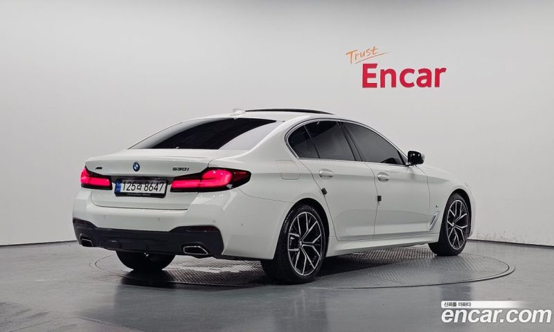 BMW 5-Series i530 M Sport Package