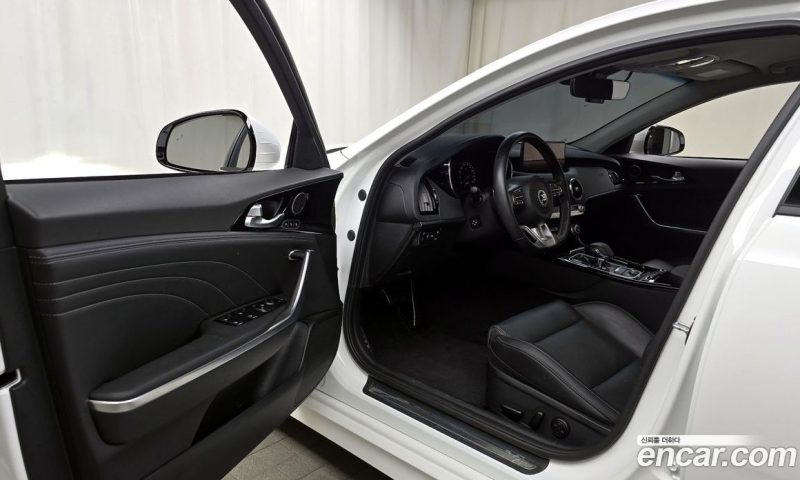 Kia Stinger 2.5 AWD Platinum