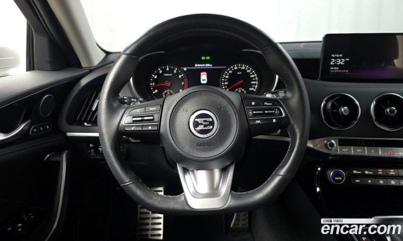 Kia Stinger 2.5 AWD Platinum