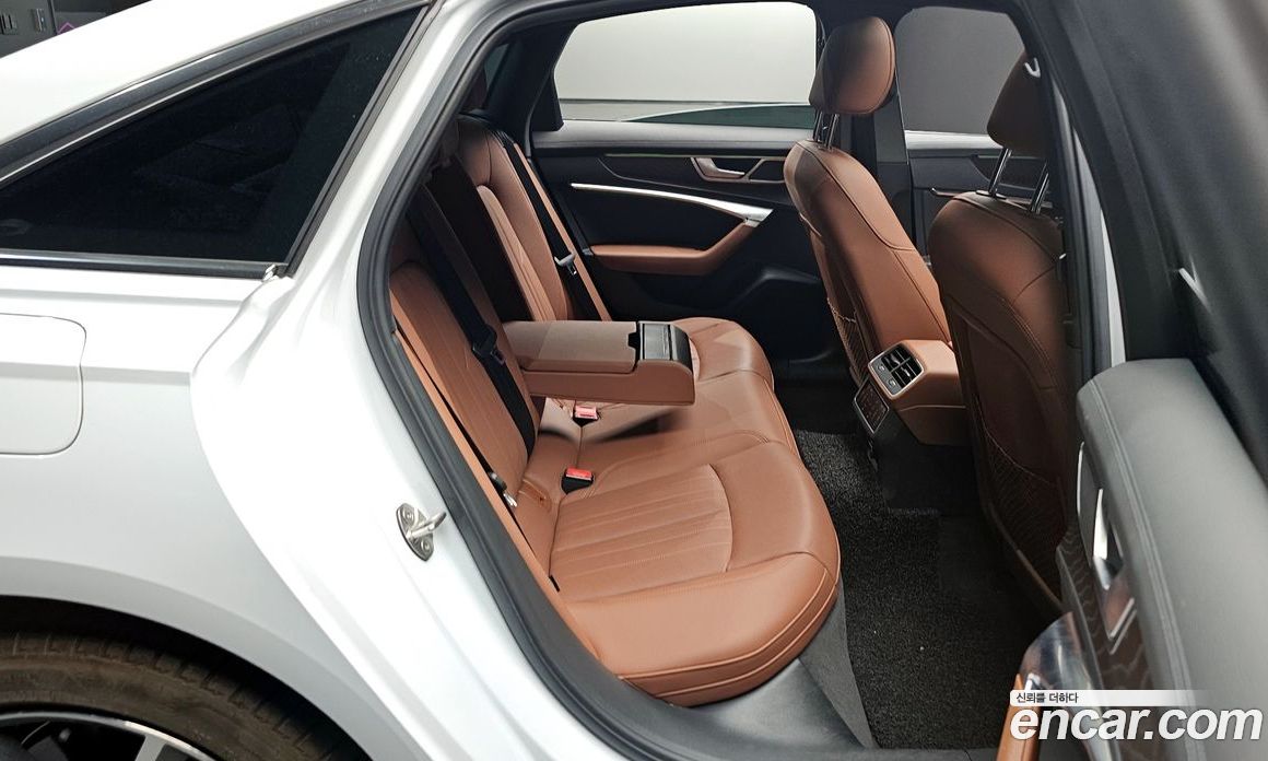 Audi A6 45 TFSI Premium