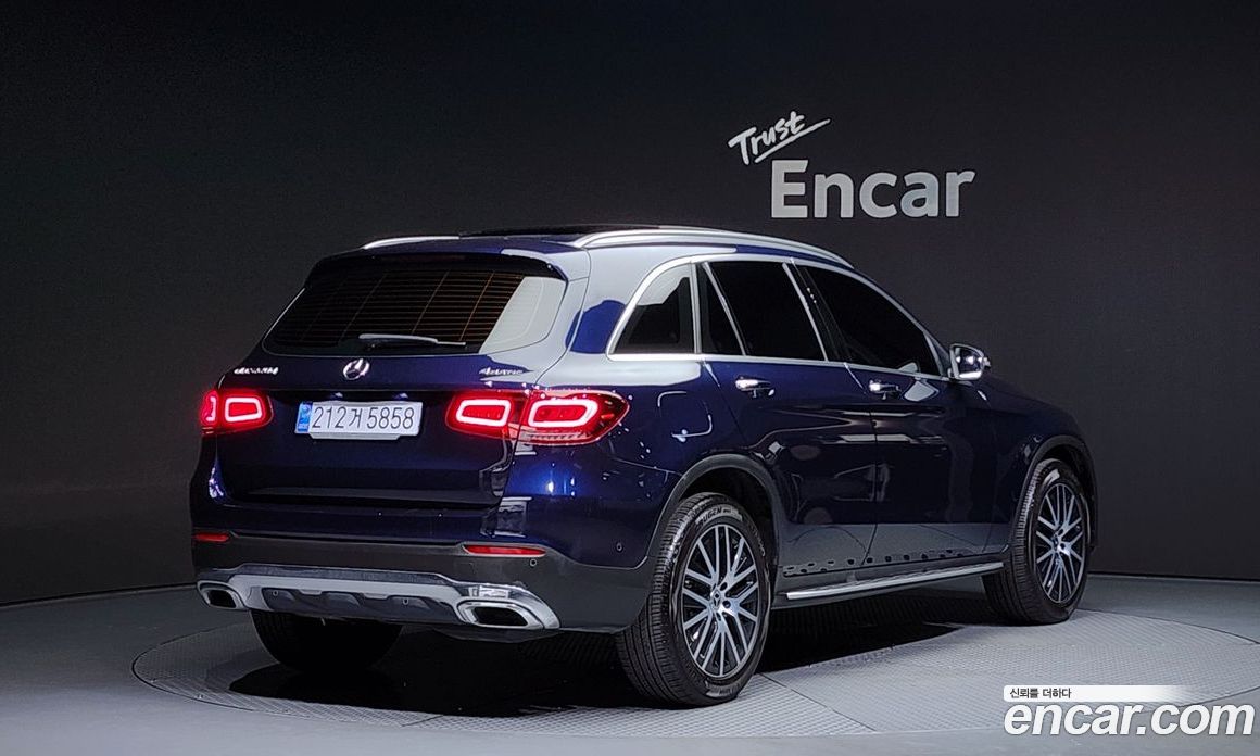 Mercedes Benz GLC-Class GLC220 D 4MATIC