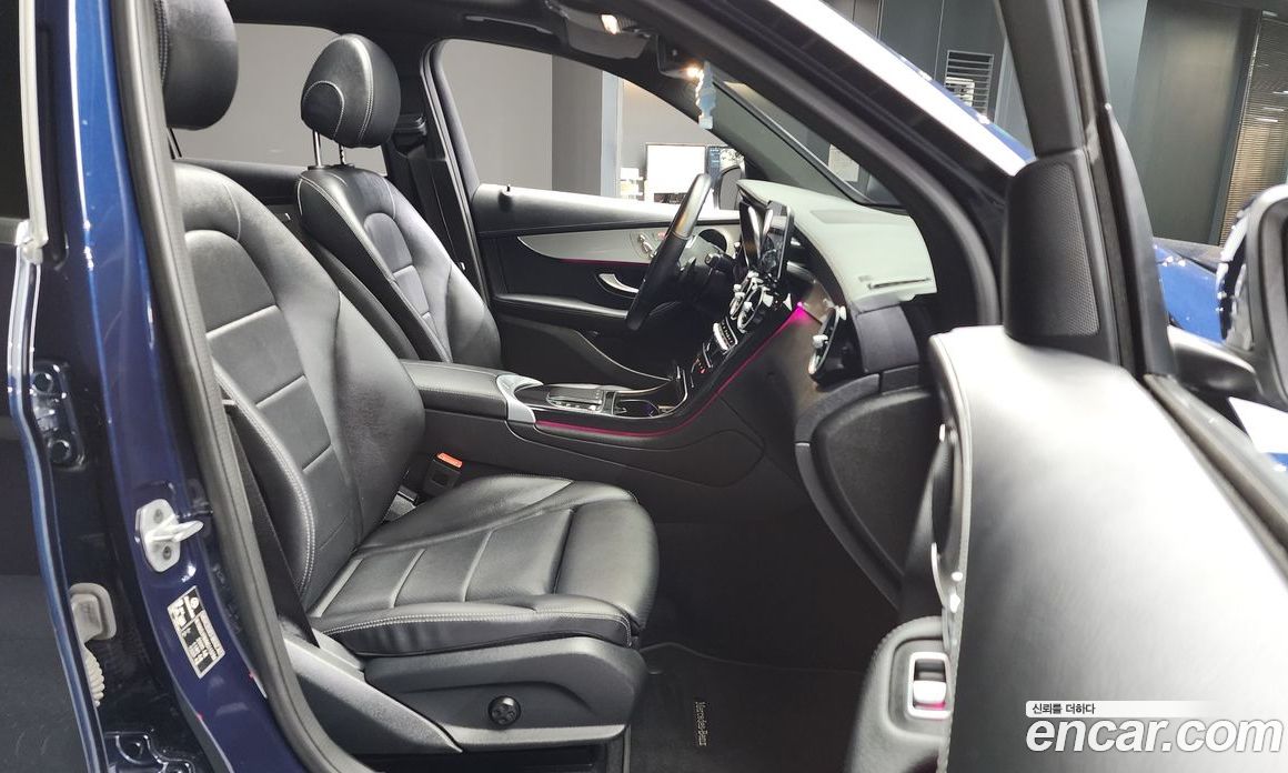 Mercedes Benz GLC-Class GLC220 D 4MATIC