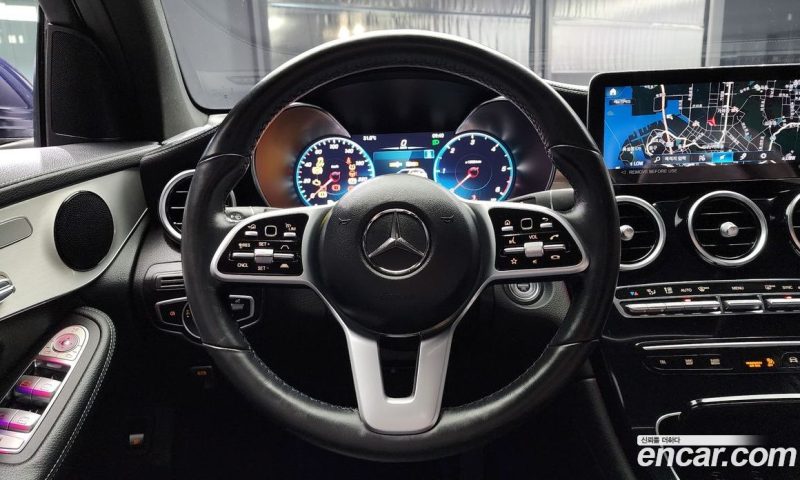 Mercedes Benz GLC-Class GLC220 D 4MATIC