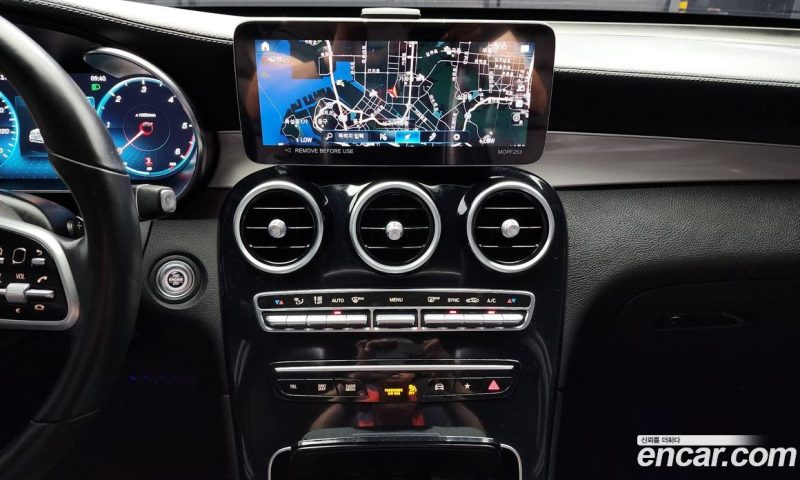 Mercedes Benz GLC-Class GLC220 D 4MATIC