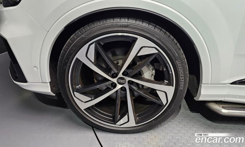 Audi Q7 55 TFSI Quattro Premium
