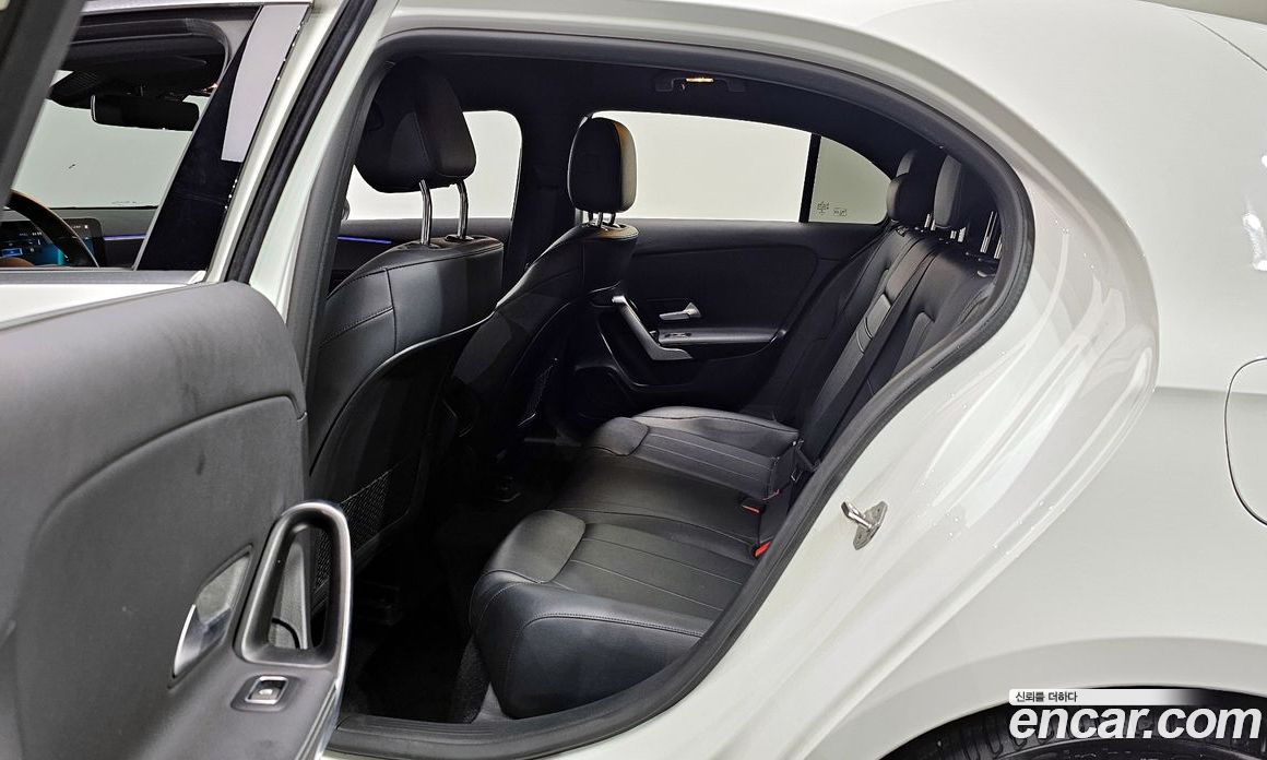 Mercedes Benz A-Class A220 Hatchback