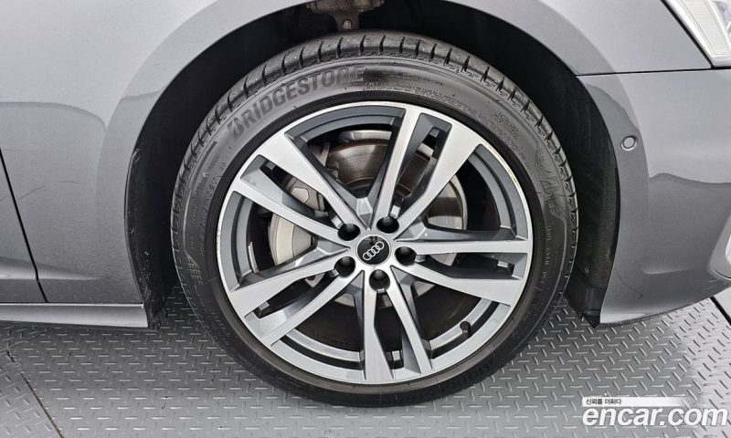 Audi A6 45 TFSI Quattro Premium