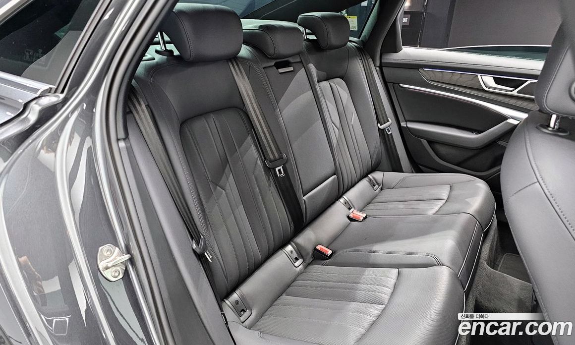 Audi A6 45 TFSI Quattro Premium