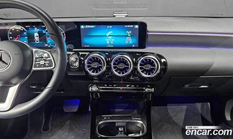 Mercedes Benz A-Class A220 Sedan