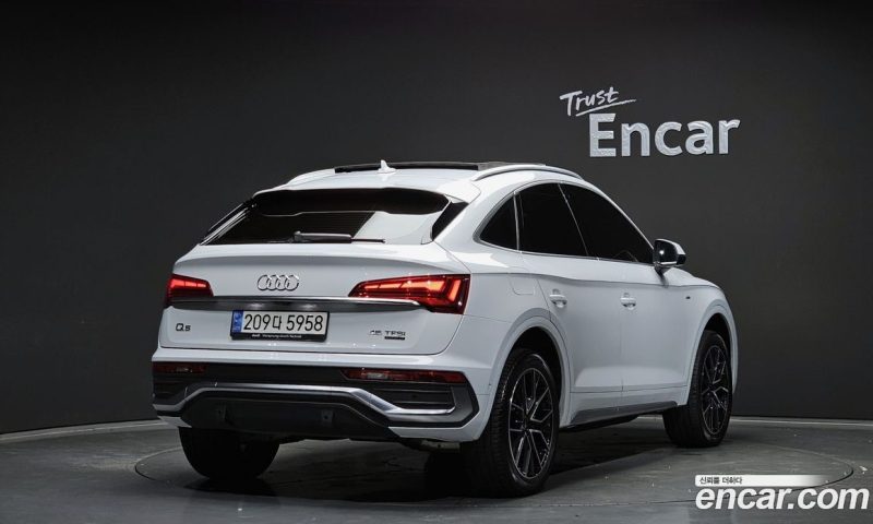 Audi Q5 45 TFSI Quattro Premium Sportback