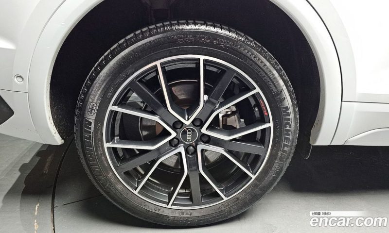 Audi Q5 45 TFSI Quattro Premium Sportback